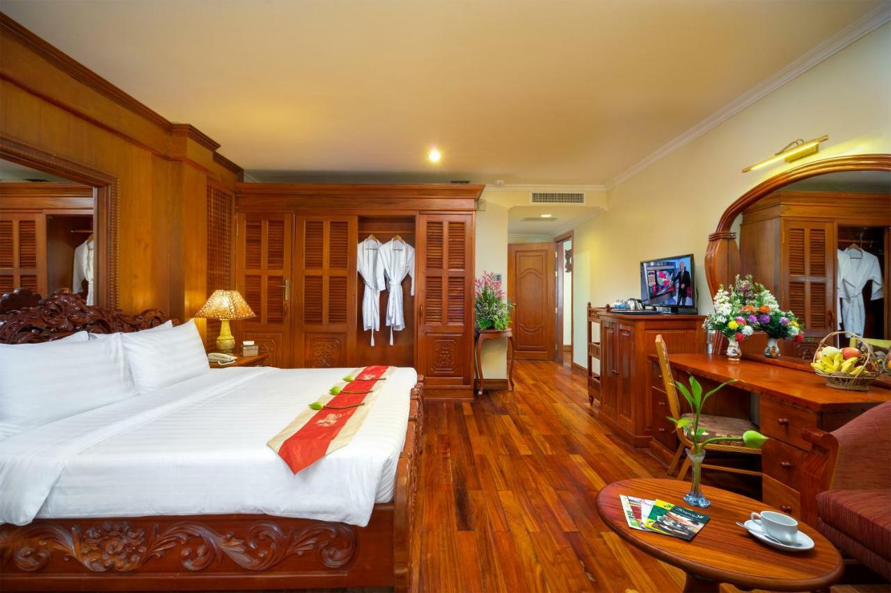 Dragon Royal Angkor Hotel Сием Реап Екстериор снимка