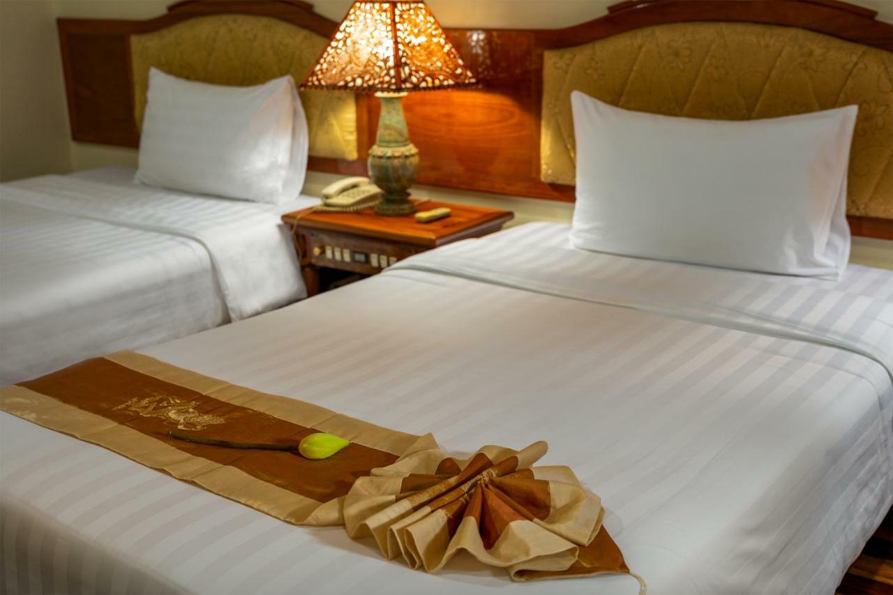 Dragon Royal Angkor Hotel Сием Реап Екстериор снимка