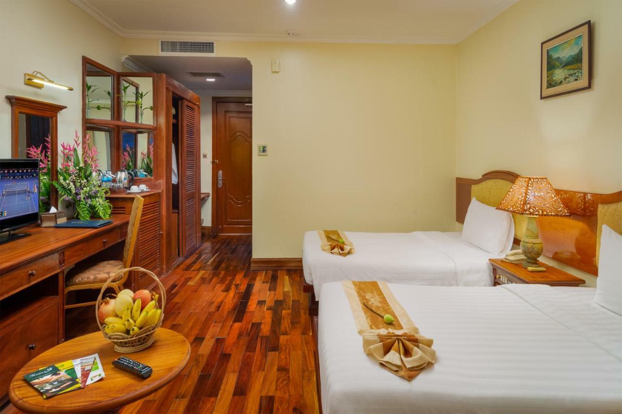 Dragon Royal Angkor Hotel Сием Реап Екстериор снимка