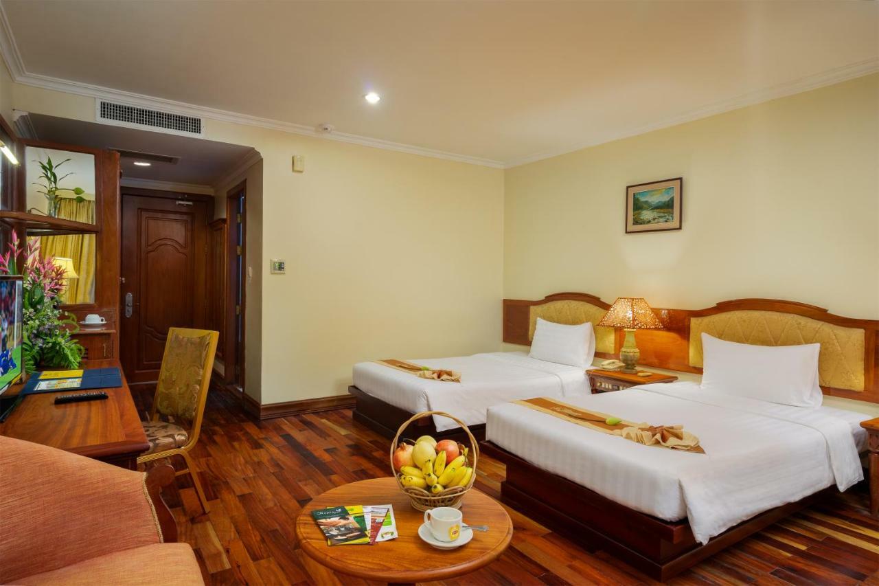 Dragon Royal Angkor Hotel Сием Реап Екстериор снимка