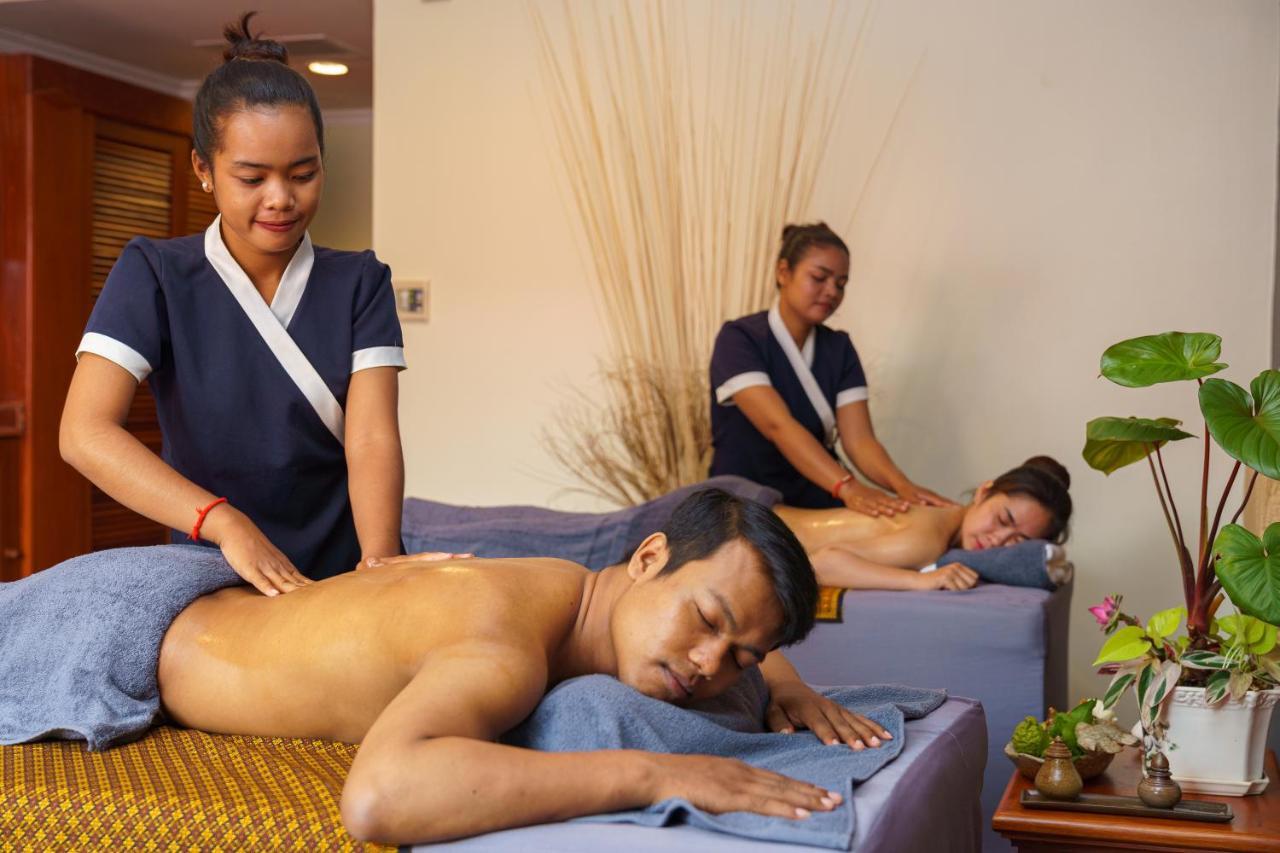 Dragon Royal Angkor Hotel Сием Реап Екстериор снимка